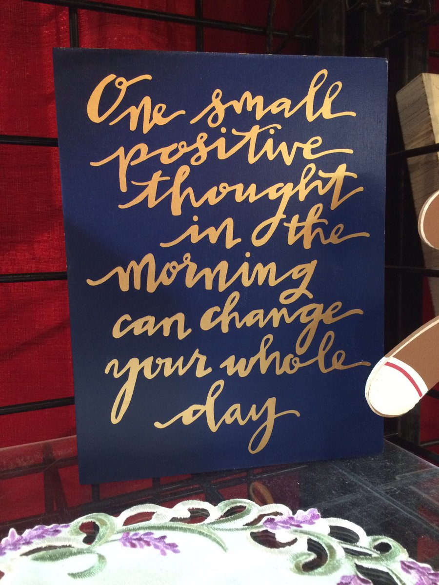 GoodSigns_'s tweet photo. Absolute truth. The most important person to be kind to is yourself. https://t.co/dniOetlWBw