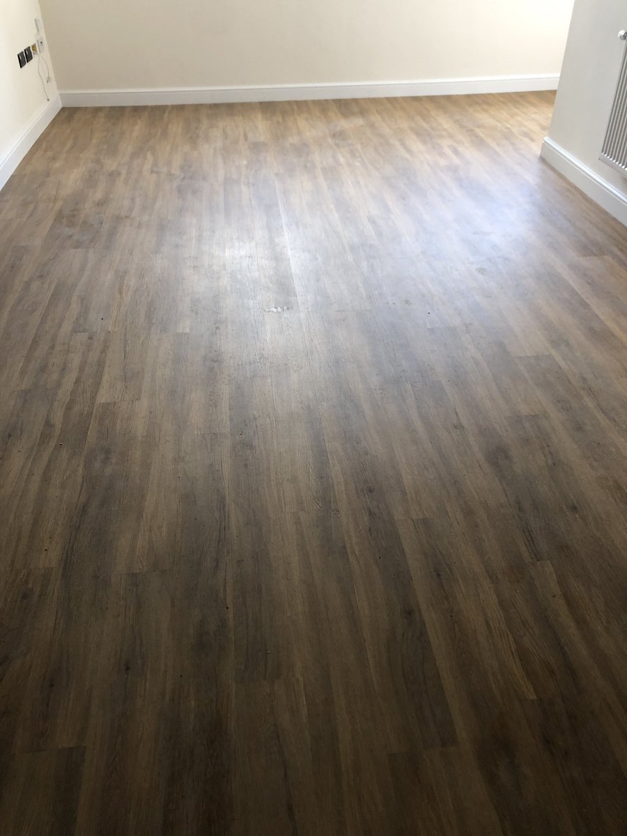 M2Flooring's tweet image. Polyflor Colonia install underway #polyflor