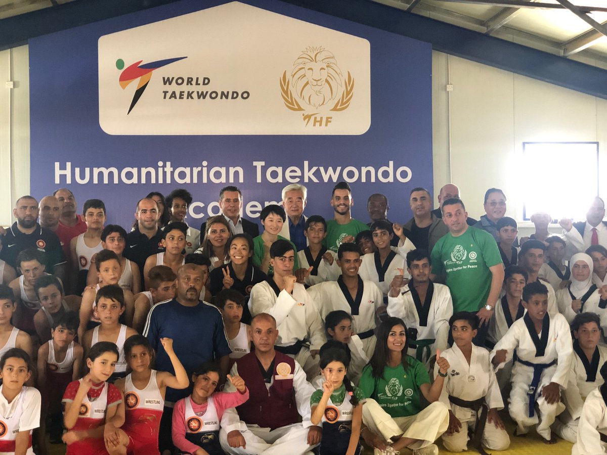 worldolympians's tweet photo. "It can give them hope, confidence & power. We wanted to show them that they too could use #sport to help change their lives”
Double Olympic #Taekwondo Champion Wu Jingyu OLY 🇨🇳 on her visit to #AzraqRefugeeCamp in #Jordan to bring hope to #Refugees
👉👉 https://t.co/QXApCGHjGK https://t.co/1IKP8oJOyR