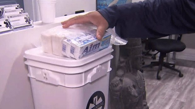 CP24's tweet photo. Toronto charity sending more than 1,000 water purification units to Bahamas https://t.co/1KB0DSzOE8 https://t.co/nw5WFYe7D3
