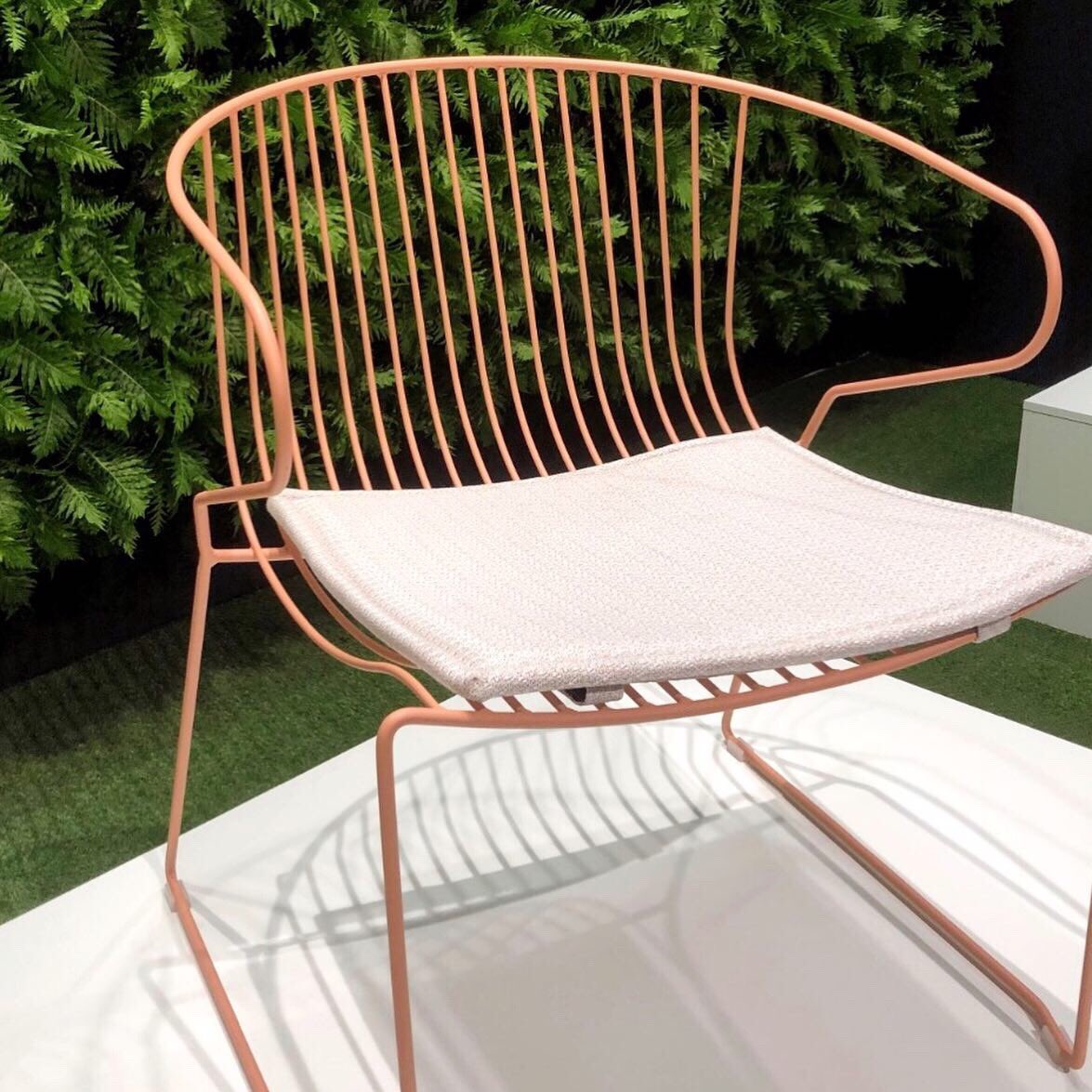 isi__mar's tweet image. This year in @spoga, BOLONIA collection has been one of the ICONS OF OUTDOOR FURNITURE. A tribute to design innovation. 

#iSiMAR #spogagafa2019 #wirechair #outdoor #outdoorfurniture #chair #indoor #interiordesign #spogagafa #BOLONIAcollection #icon