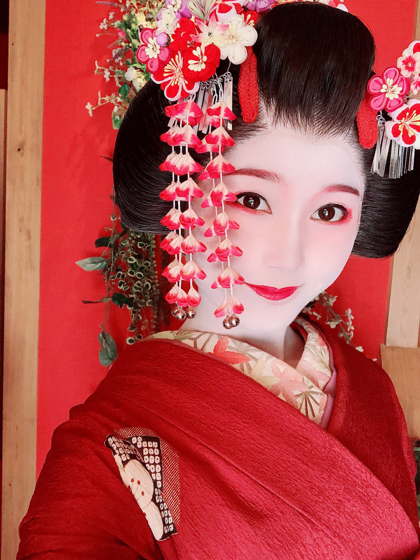 中林奈々 舞妓さん 人生で経験してよかったランキングに入るほどステキな経験させていただいた ほんとにみなさんやってほしい 楽しいし世界変わるよ 夢工房 嵐山 舞妓体験 花魁体験 T Co Cagn5acdw4 Twitter