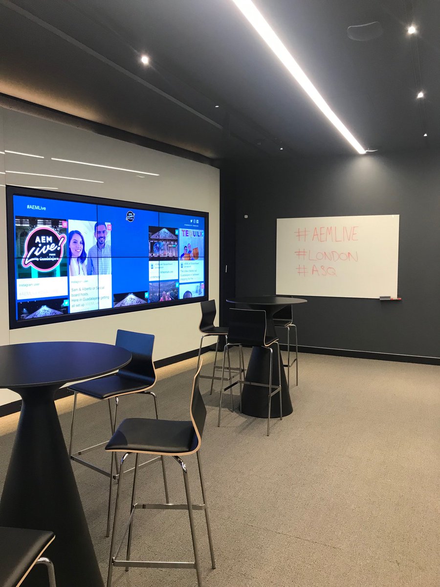 alexfultonHPE's tweet photo. The calm before the storm... #AEMlive we are ready for you in our EBC #London! #ASQ https://t.co/LZSqT3anpo