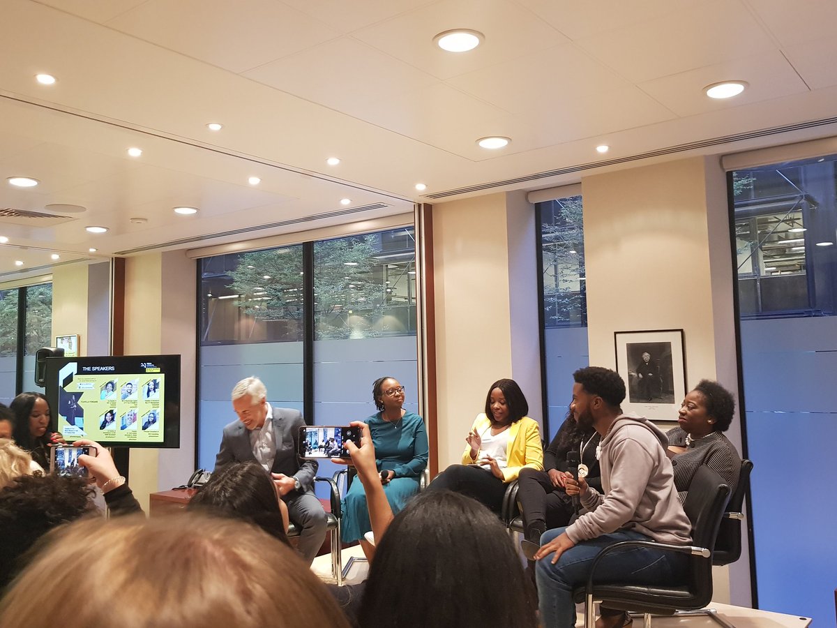 daughtershb's tweet photo. We're here at the @TLA_BWTECH launch. 

It's great to see such a fantastic group of professionals in one room.

❤🙌🏽🙌🏿🙌🏾❤

#diversity #BlackTechTwitter https://t.co/UH7NZt7Yzh
