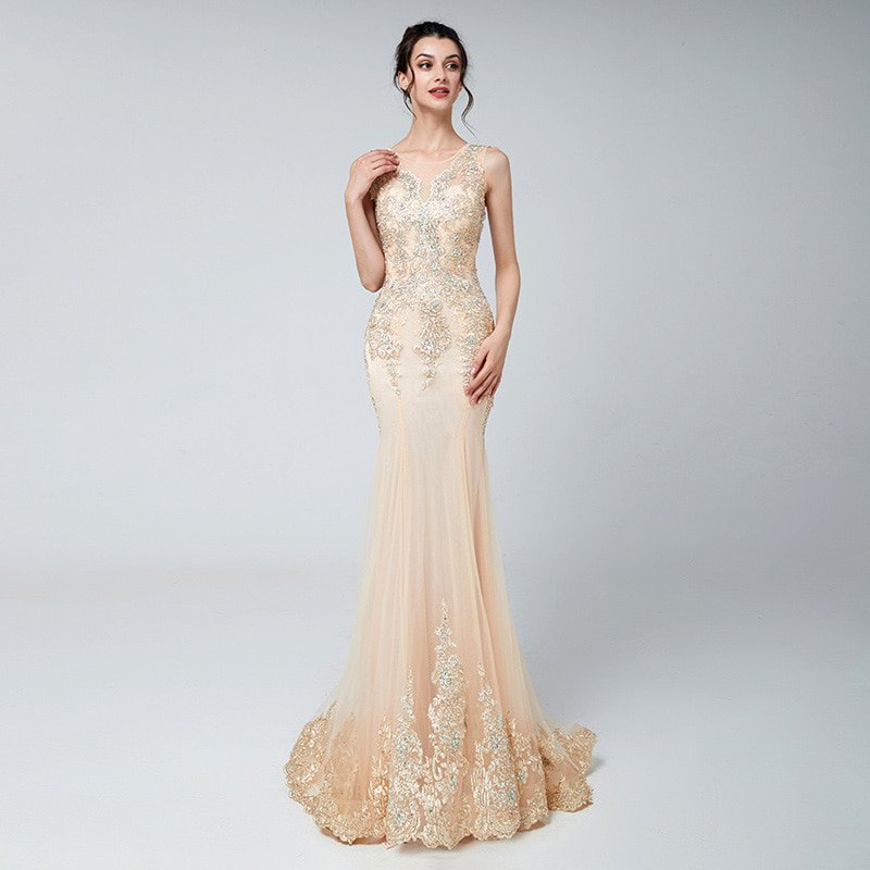 TdMercado's tweet photo. Looking for the perfect mermaid prom dress to show off your curves with Charming Lace Appliques Mermaid Evening Dress!
https://t.co/SSCm8ulzM6
#eveningdresses #mermaiddress #eveninggown #partygown #promdress #promgirl #promlook #Lacedress #Longmaxidress #Maxigown #GalaPartyDress https://t.co/D0UXhS36AH