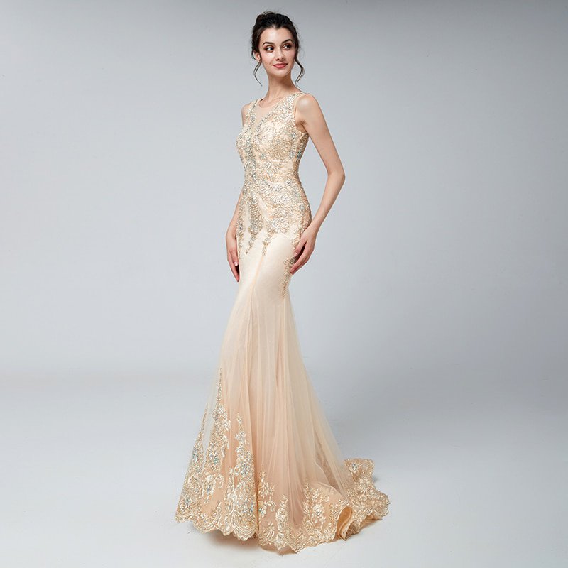 TdMercado's tweet photo. Looking for the perfect mermaid prom dress to show off your curves with Charming Lace Appliques Mermaid Evening Dress!
https://t.co/SSCm8ulzM6
#eveningdresses #mermaiddress #eveninggown #partygown #promdress #promgirl #promlook #Lacedress #Longmaxidress #Maxigown #GalaPartyDress https://t.co/D0UXhS36AH