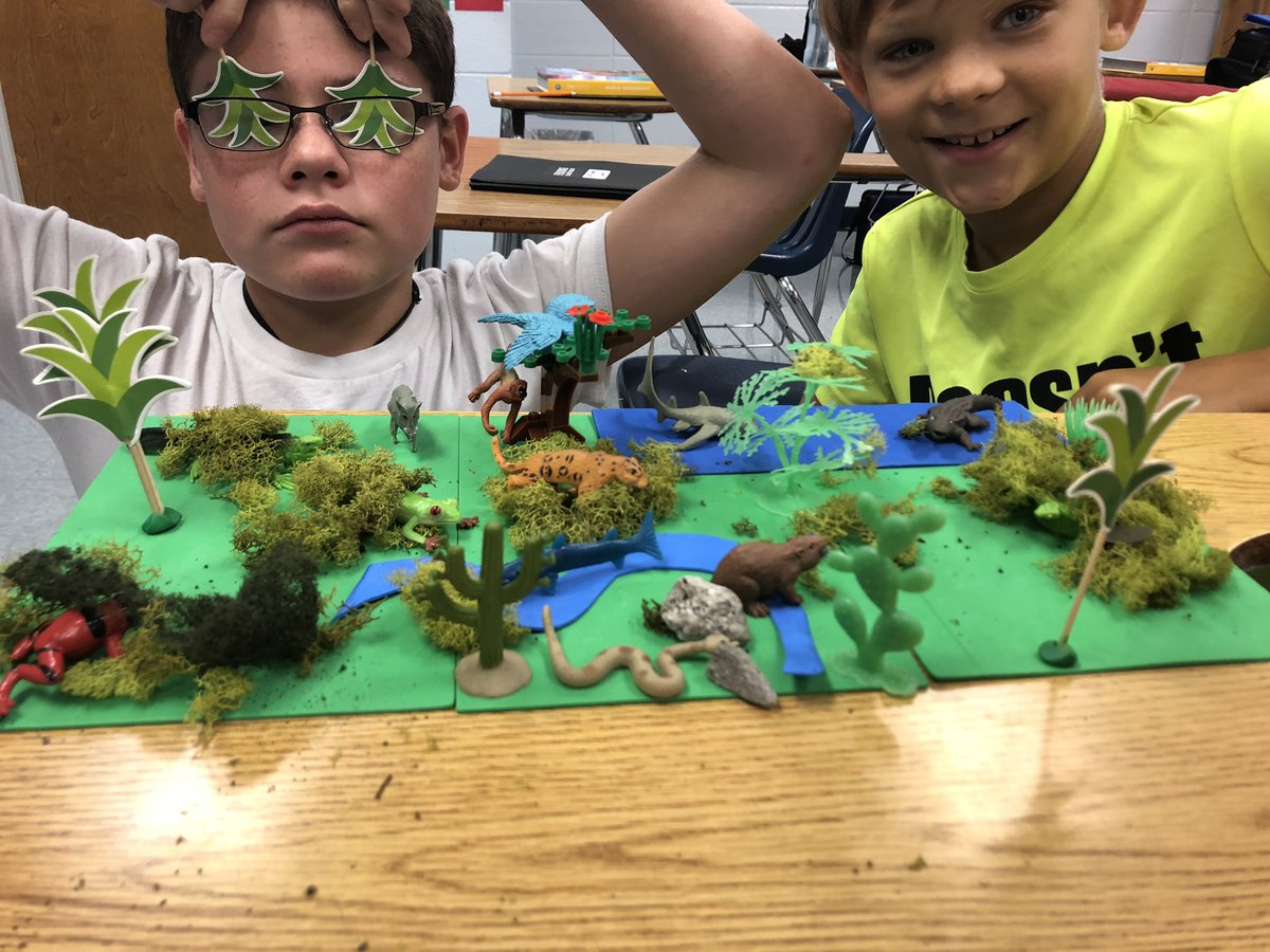 OforiFacts's tweet photo. Created different biomes and ecosystems in geography yesterday! https://t.co/kl0o8kQvAk