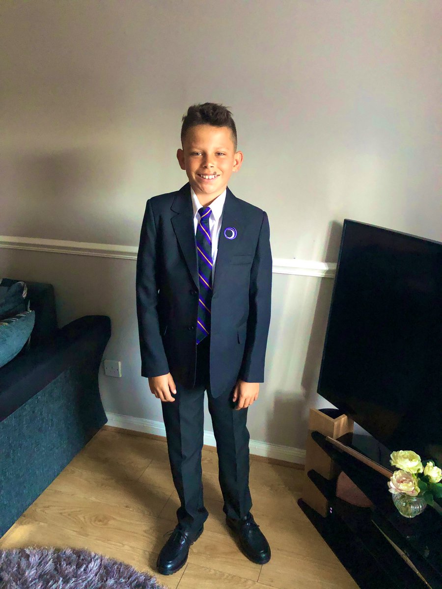 hayley_morris28's tweet photo. First day at comprehensive school for my little 🌍 loved it and also gained a new girlfriend... what a lad 🙈 #playerinthemaking 😂 https://t.co/R4CgjX228Z