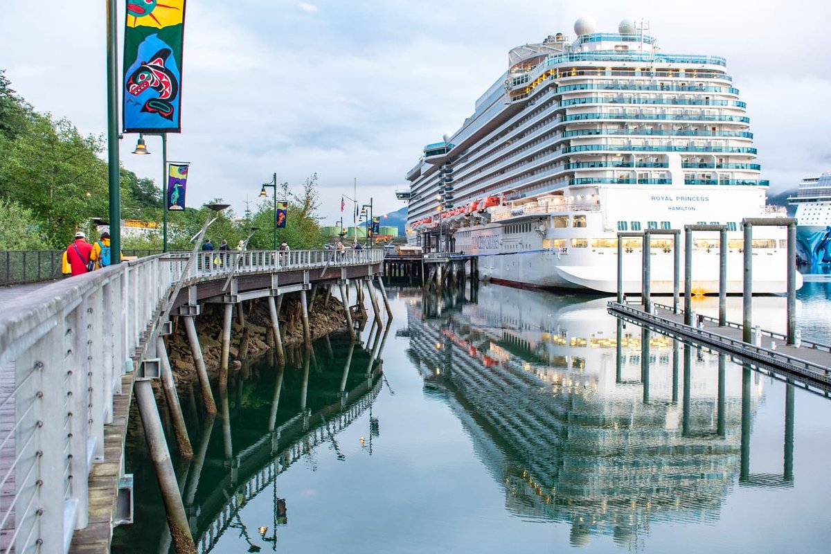 [Advertisement/ Werbung]

We had a great day in #Juneau #Alaska yesterday. We went #whalewatching 🐋, visited the #Mendenhallglacier and a #Saloon 🤠. How did you like our #instagram stories? 

#princesscruises #comebacknew #cruise #kreuzfahrt <a href="/princesscruises/">Princess Cruises</a>