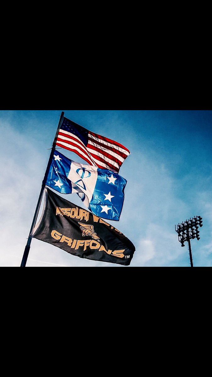 PhiDeltMWSUalum's tweet photo. Join us tomorrow at 5pm to tailgate the rivalry game between @MissouriWestern #griffons and the @NWMOSTATE #bearcats 🥳🤩  Gonna be a good time before the game at 7 ❗️❗️#gogriffs #griffup #phidelttailgate https://t.co/ztBINeImfO