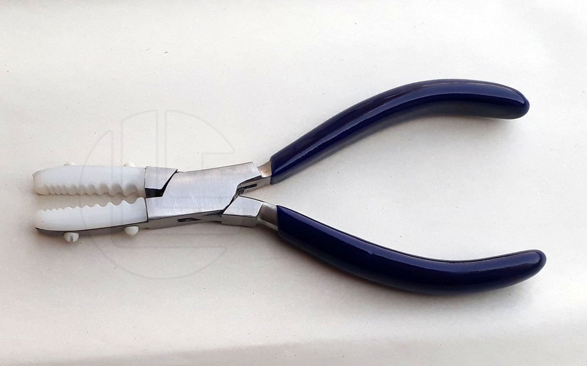 LongLinks's tweet photo. Jewelry Making Pliers With Blue PVC Gripped Handles.

We manufacture jewelry making pliers and all other tools. We export all jewelry making tools to worldwide.

Visit our website to view our all tools https://t.co/thoRjWVral

#pliers #jewellery #jewelry #tools #jewelrytools https://t.co/9DHTXB4db3