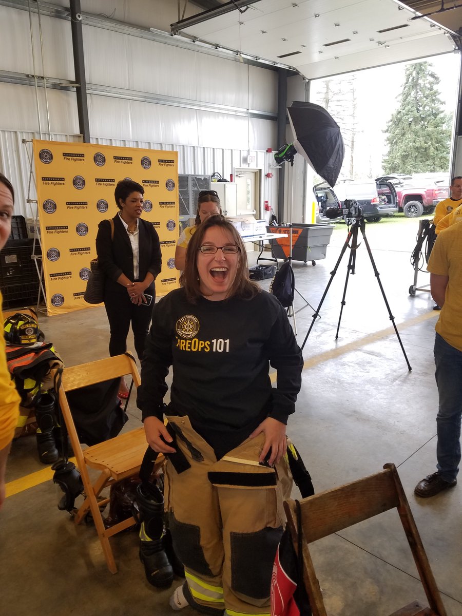 Darrinkellypgh's tweet image. All pumped up for more!!!!! Do your thing @SenWilliamsPA . @PghFireFighters #FIREOPS
