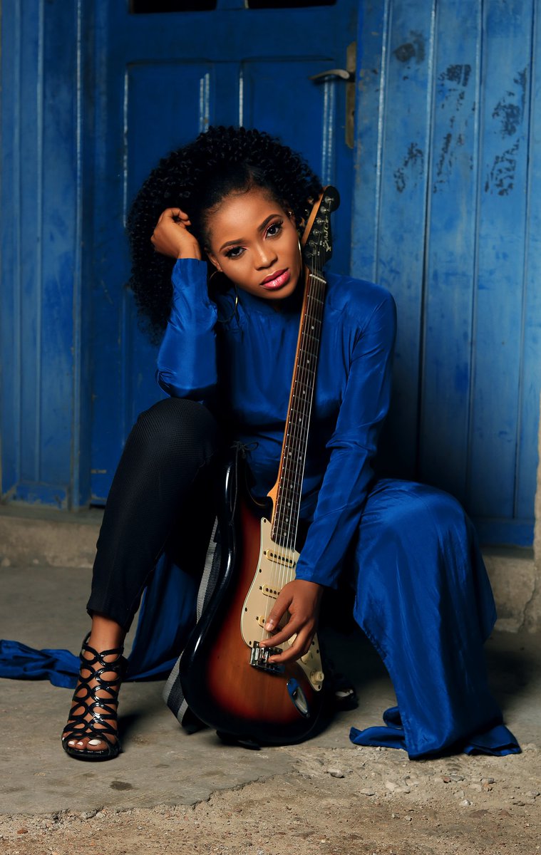 Jaycie_lead's tweet photo. Yo fam!! It's my birthday today๐๐
Say a word of prayer for me.๐
#Jaycie #JaycieLead #FemaleLeadGuitarist https://t.co/ID61fQm5YY