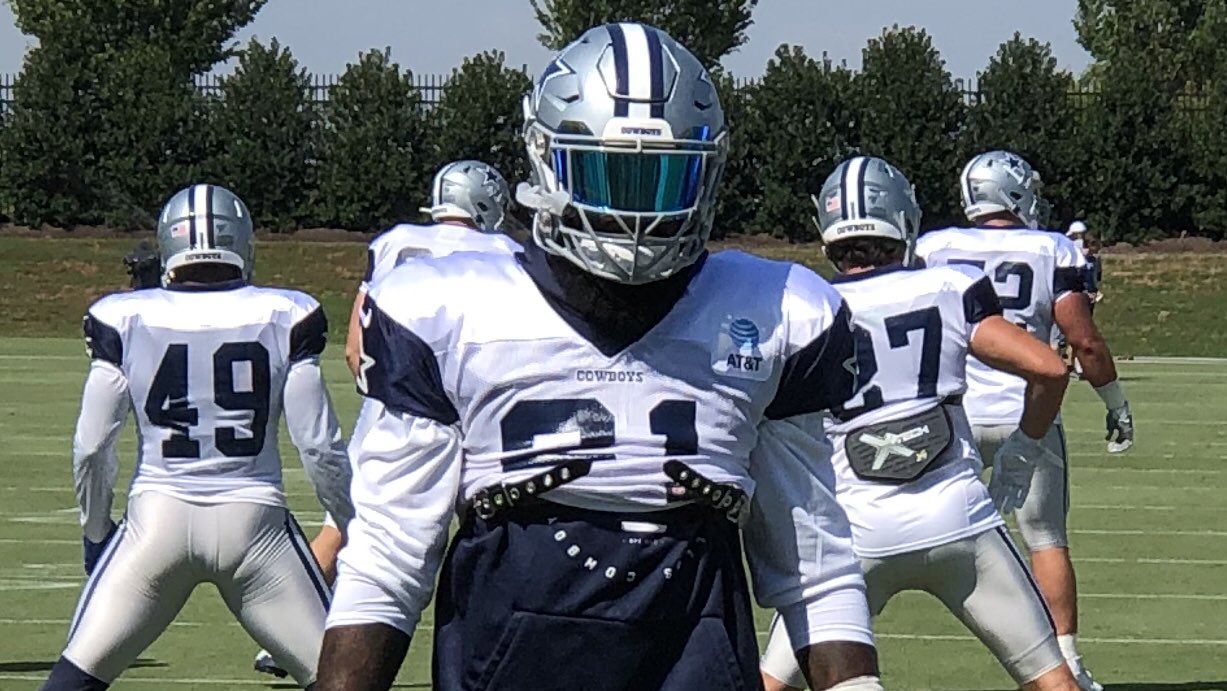 Download Jon Machota On Twitter Looks Like Ezekiel Elliott Has A Different Face Mask On His Helmet PSD Mockup Templates