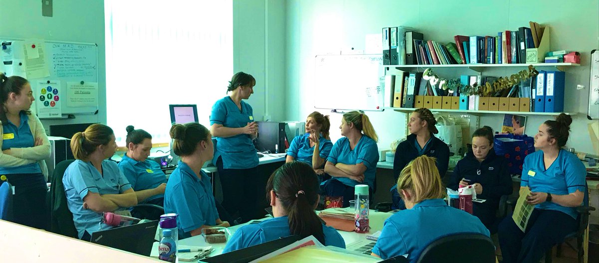 BurchRhona's tweet photo. Me waxing lyrical on the joys of #SoMe, Twitter, @Ahpscot blogging & @NESnmahp #10daytwitterchallenge at our Medical & DOME AHP IST. #inspiring the next wave of AHPs to be vocal & social about the amazing work we do everyday! Thanks to @DebbieProvanRD for some slides! #GGCAHP https://t.co/DGRloIGXkR