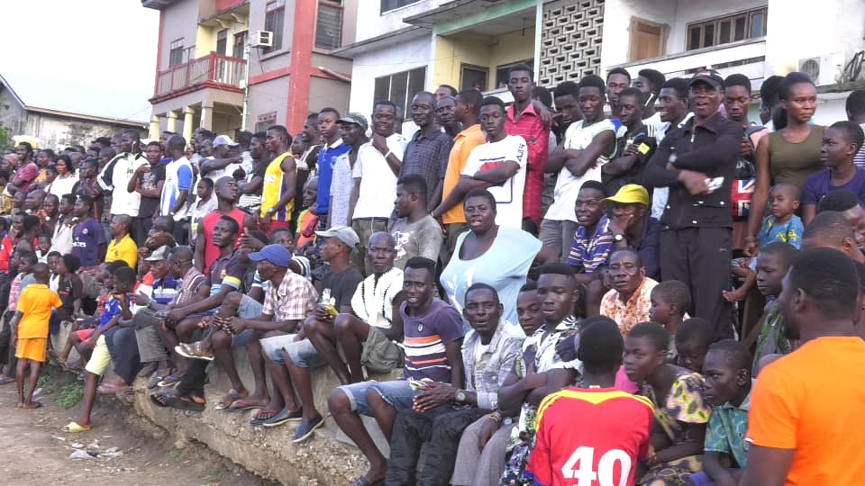 It's an exciting time as women's football has been honoured to the shoulder at European Town, Sekondi. 

This is the Amateur Women's League which is earning all the applauds.

Enjoy the snaps, thumbs up to the organizers 👌

Venue: Schneider Park, European Town
📷: <a href="/tv3_ghana/">#TV3GH</a>