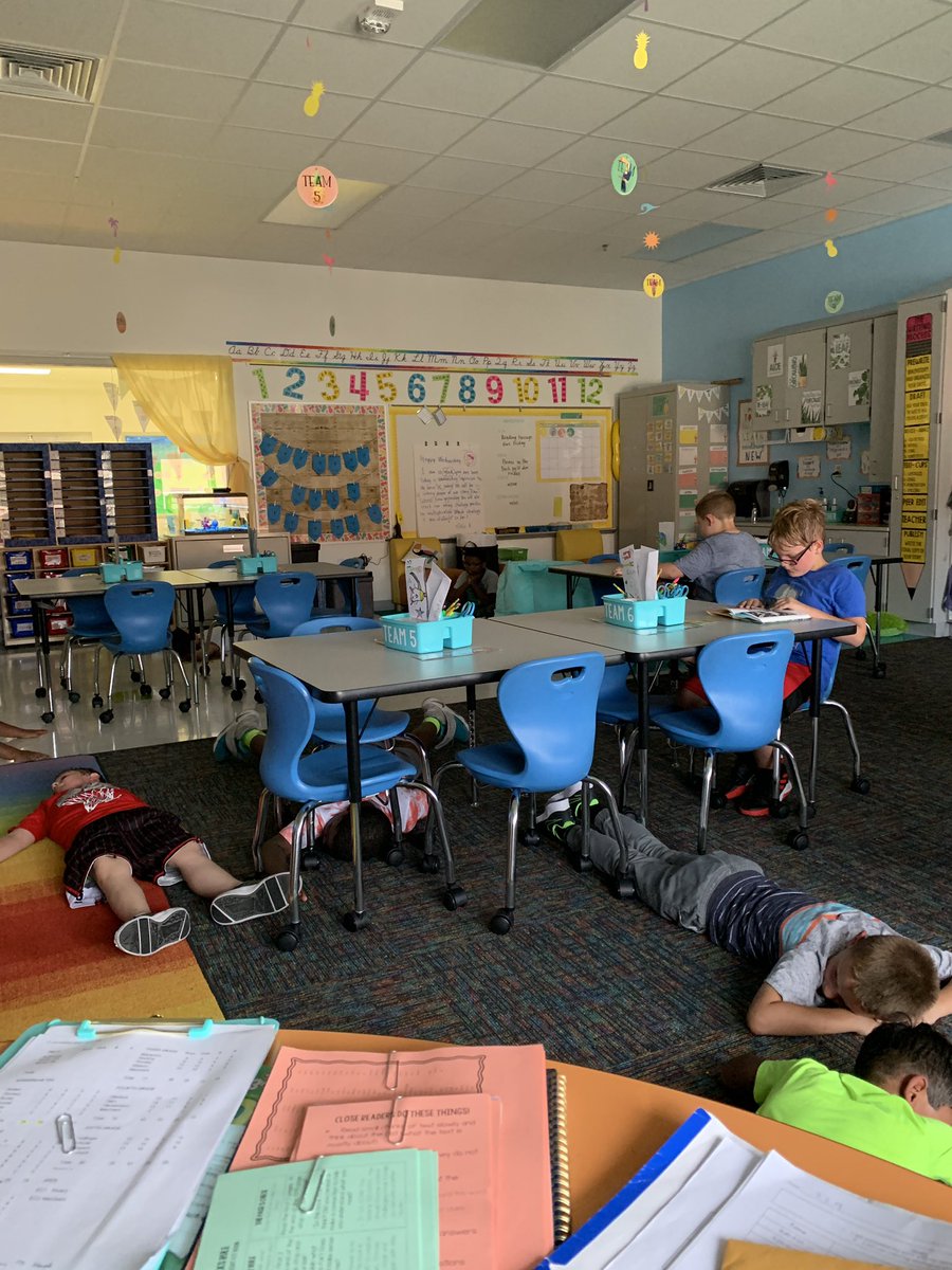 Sometimes you just need 5 minutes to meditate and chill out #mindfulness #mindfulclassroom @BryanRoadES #socialemotionallearning #garner
