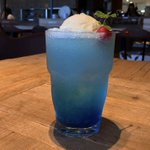メロンソーダの盛り付けを変えただけ!その結果、前年比500％になった!!