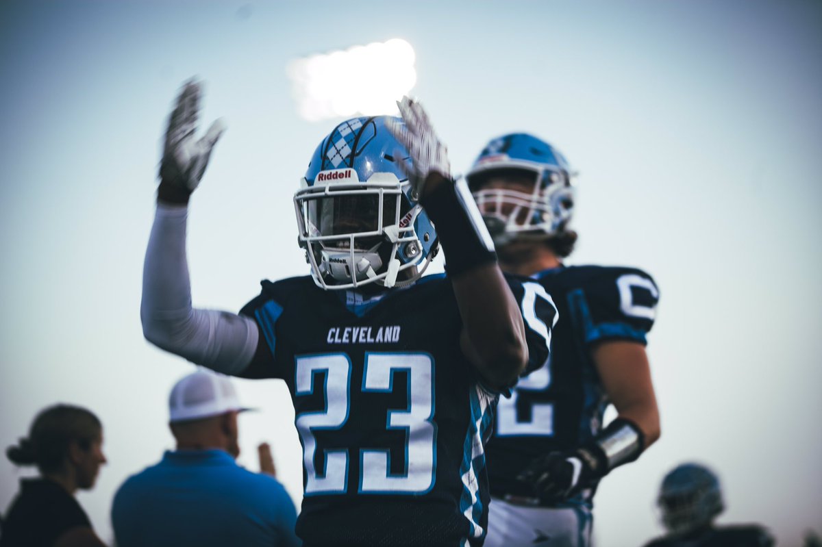 Headed to the football game tonight? Check out this recap of the Garner game before you go. Photo by <a href="/LukotaMeyer/">Luke Meyer</a> 
cvhsscribe.com/9023/sports/ra…