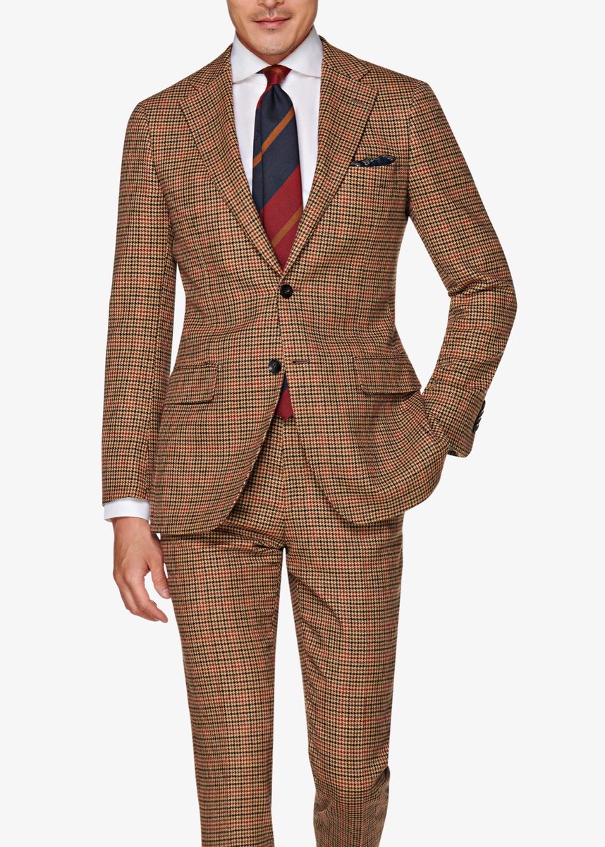 Or this: 

us.suitsupply.com/en_US/suits/la…