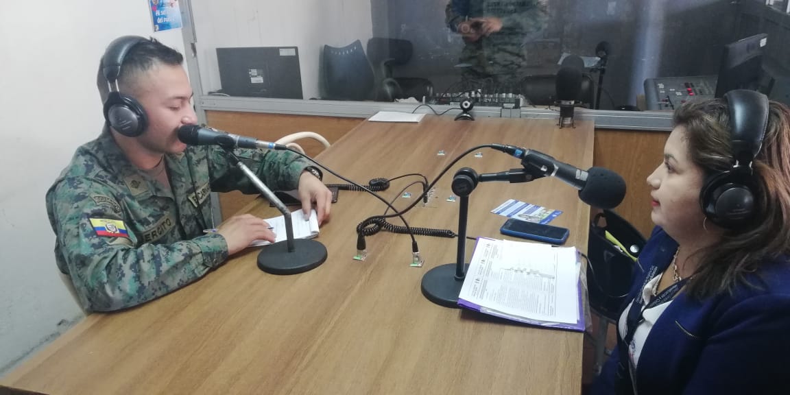 GabrielaSalas_F's tweet photo. 📌Radio #Notimil 100.9 fm #Carchi ➡Más de 100 personas fueron atendidas a través de brigadas de cedulación de @RegistroCivilec durante los meses de julio y agosto en #Carchi. Personas vulnerables de Juan Montalvo, Mira, La Concepción y Santa Martha de Cuba fueron beneficiadas. https://t.co/9Bfo2lfmWQ