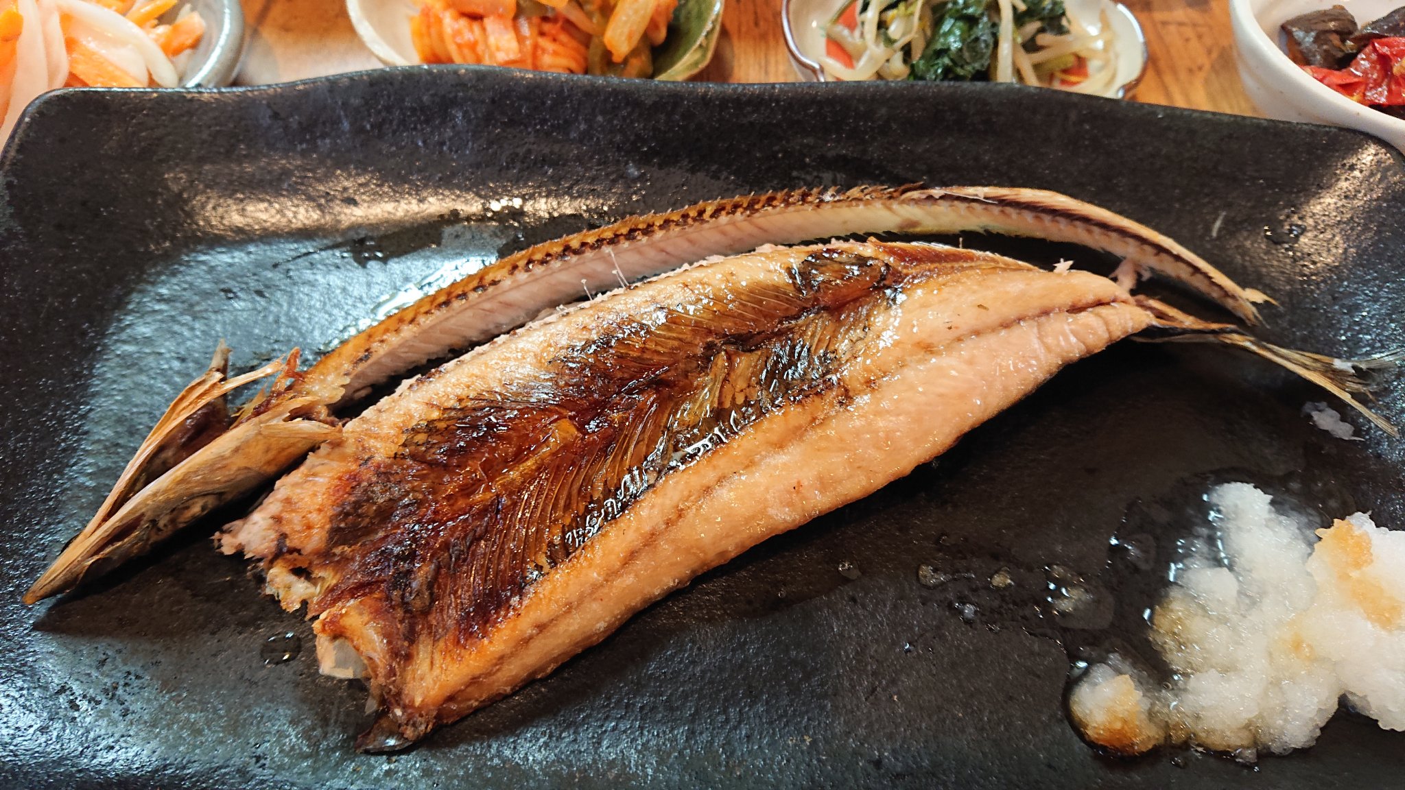 大野とみお Nhkから国民を守る党 焼き魚の食べ方 さんまの開き その３ T Co 58lvrxvogq Twitter