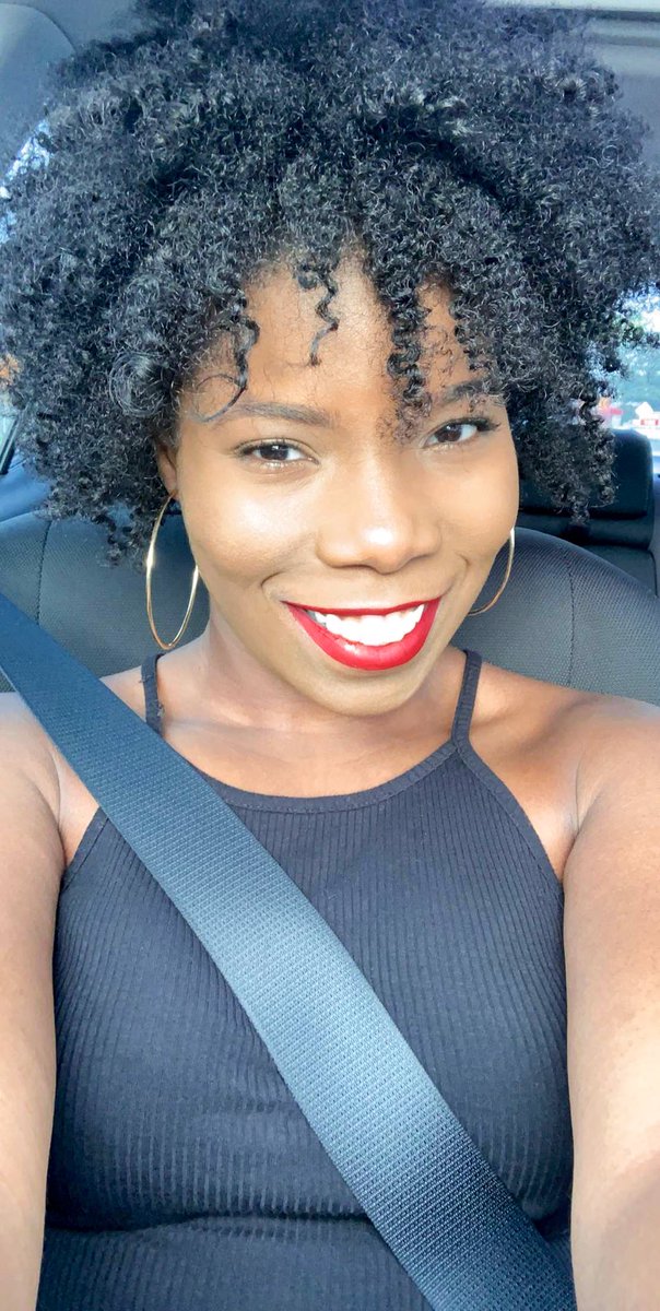 DanaLovely1's tweet image. I go through these phases when I just wanna wear my fro out! #iFro #Afro #4cNaturalHair #twistout #brownskingirl