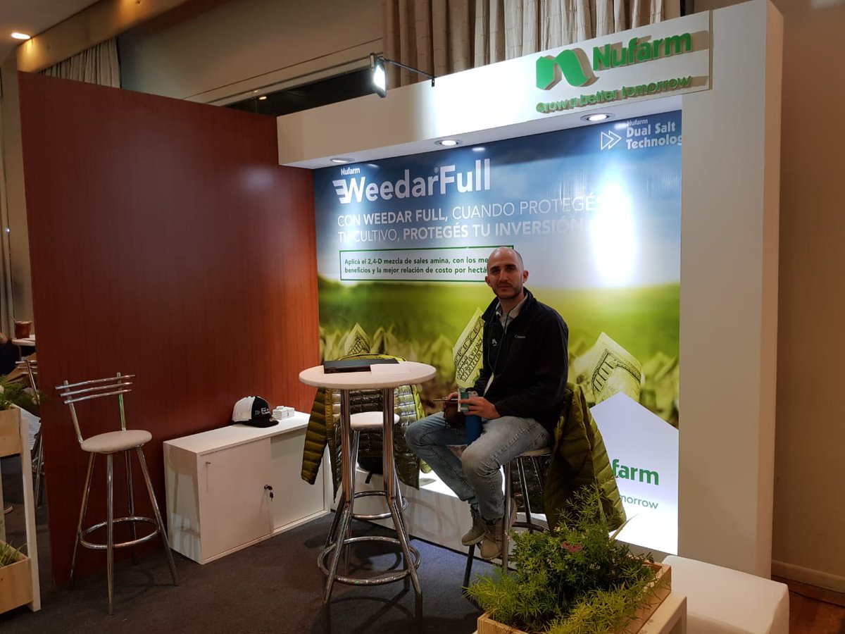 sumitomochem_ar's tweet photo. ¡Estamos en la 1era Jornada de Malezas Resistentes en Córdoba! Los mejores “malezólogos” de la Argentina en un solo lugar. Vení a descubrir #WeedarFull 🍃 https://t.co/DYmS2cNg80