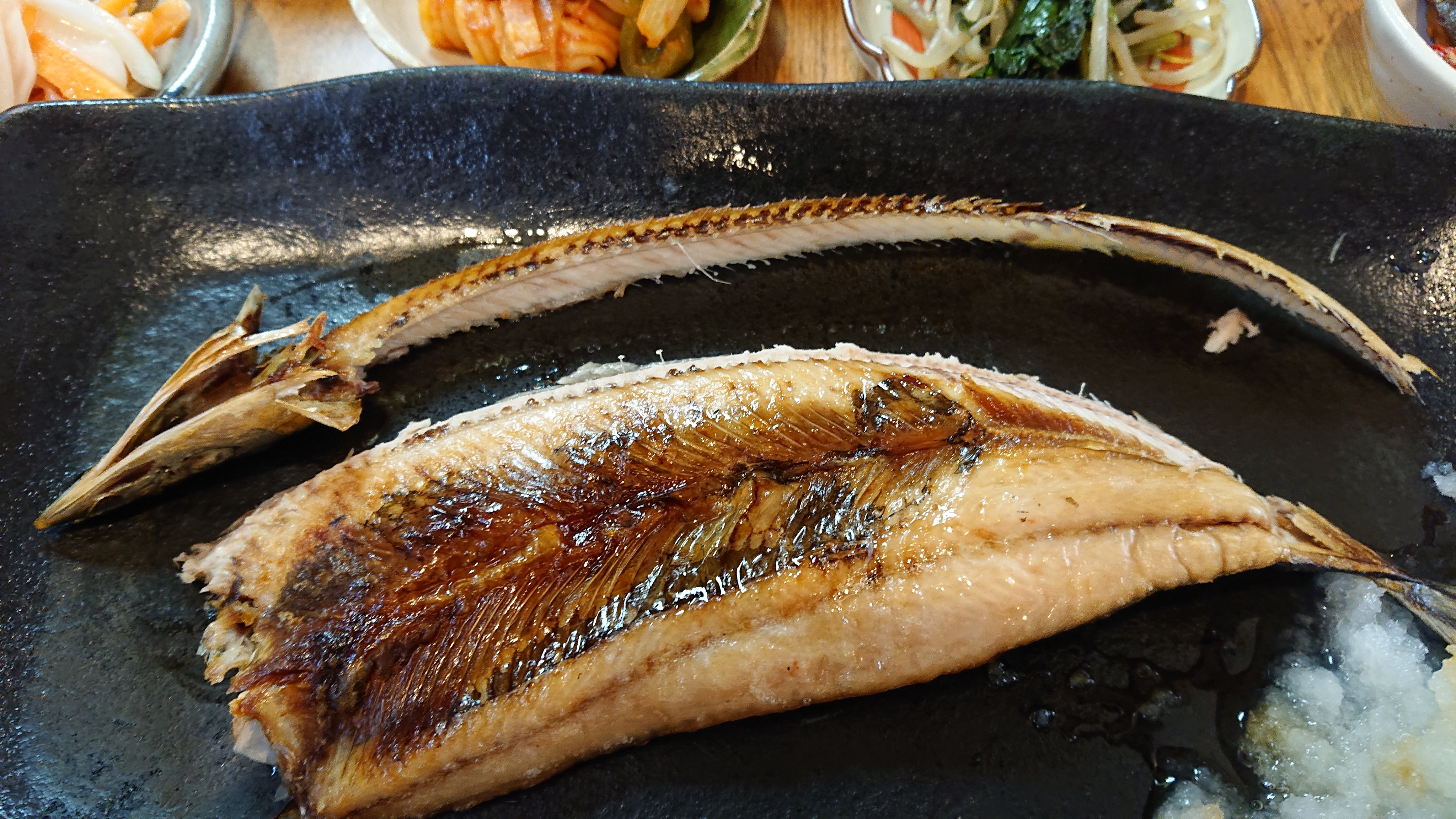 大野とみお Nhkから国民を守る党 焼き魚の食べ方 さんまの開き その３ T Co 58lvrxvogq Twitter