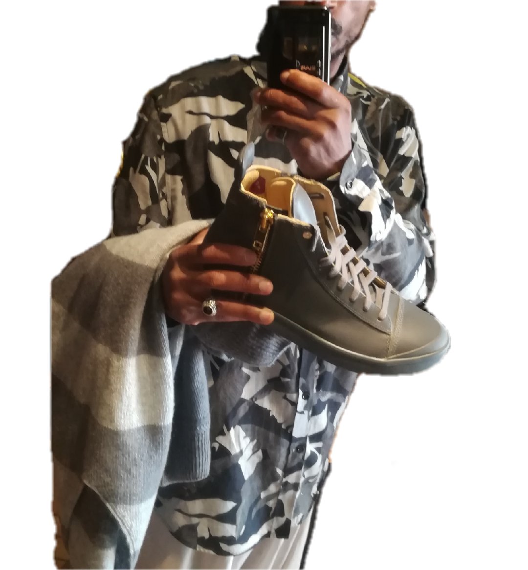 ringdesigners tweet picture