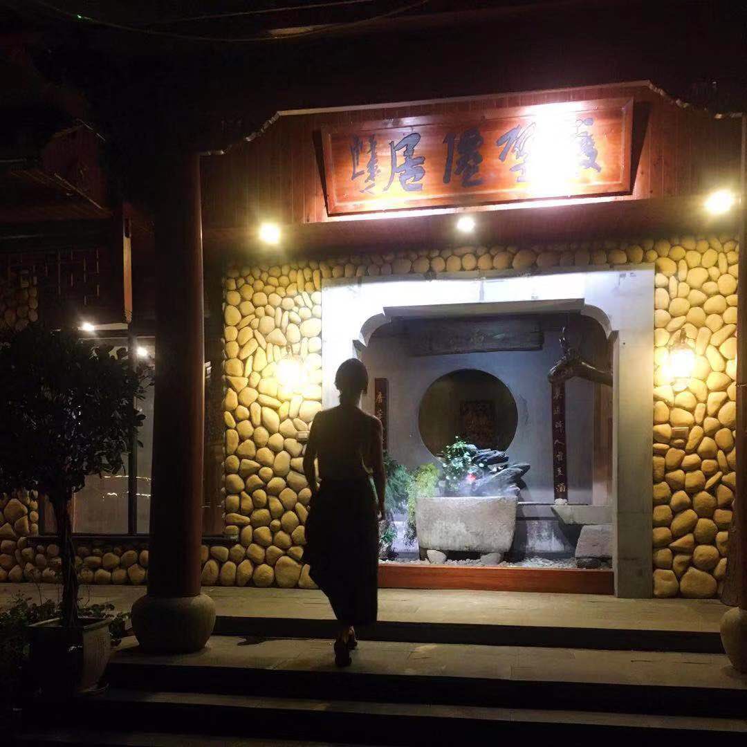 Loveeva521's tweet photo. 冒个泡，今夜吃素 https://t.co/yAxc4YpOKp