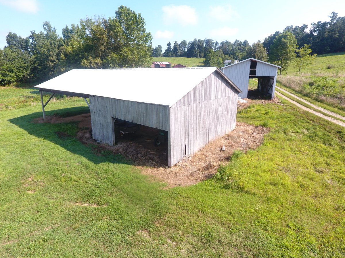 kurtzauction's tweet photo. UPCOMING AUCTION: Tuesday, Sept. 24th at 10 AM. 1655 State Route 1589, Rumsey, KY. 
50± Acres - Home - Barns in 1 tract. For more info contact Tyler Edge, auctioneer or follow the link below: https://t.co/HJd6BKOhr1 https://t.co/qqY8E5ERUH