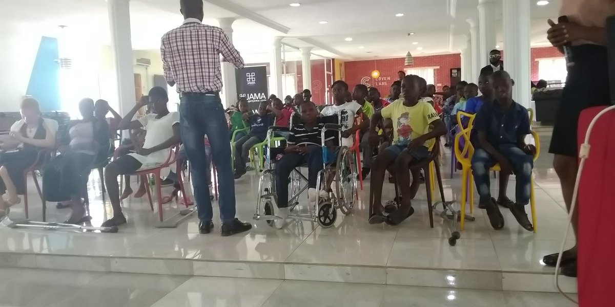 Kidsandteensngo's tweet photo. Children Caravan 2019 Tour with 51 children with disabilities and from excluded communities!
From Airport - Curators Hub - FUTA Zoological Garden.
Imagine the lifetime impression it gives and the boost to their self esteem.
#Children #lessprivilege #Impact https://t.co/OBorLhciDH