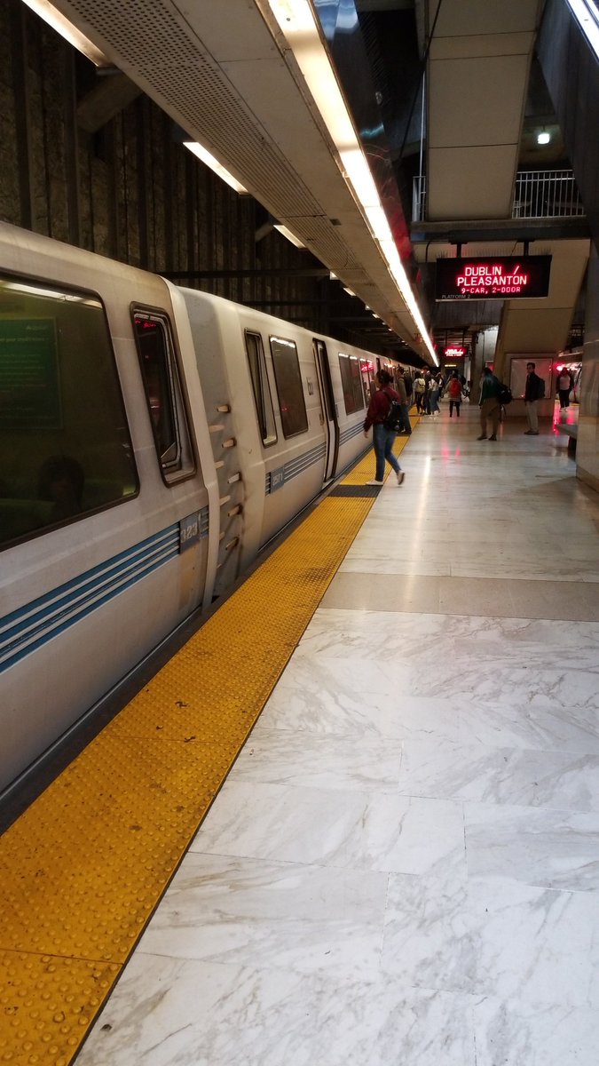 tyeetyee's tweet photo. Bart looks cleaner this morning or maybe I just got good sleep and more optimistic about the day.. https://t.co/DDQMvgZq3i