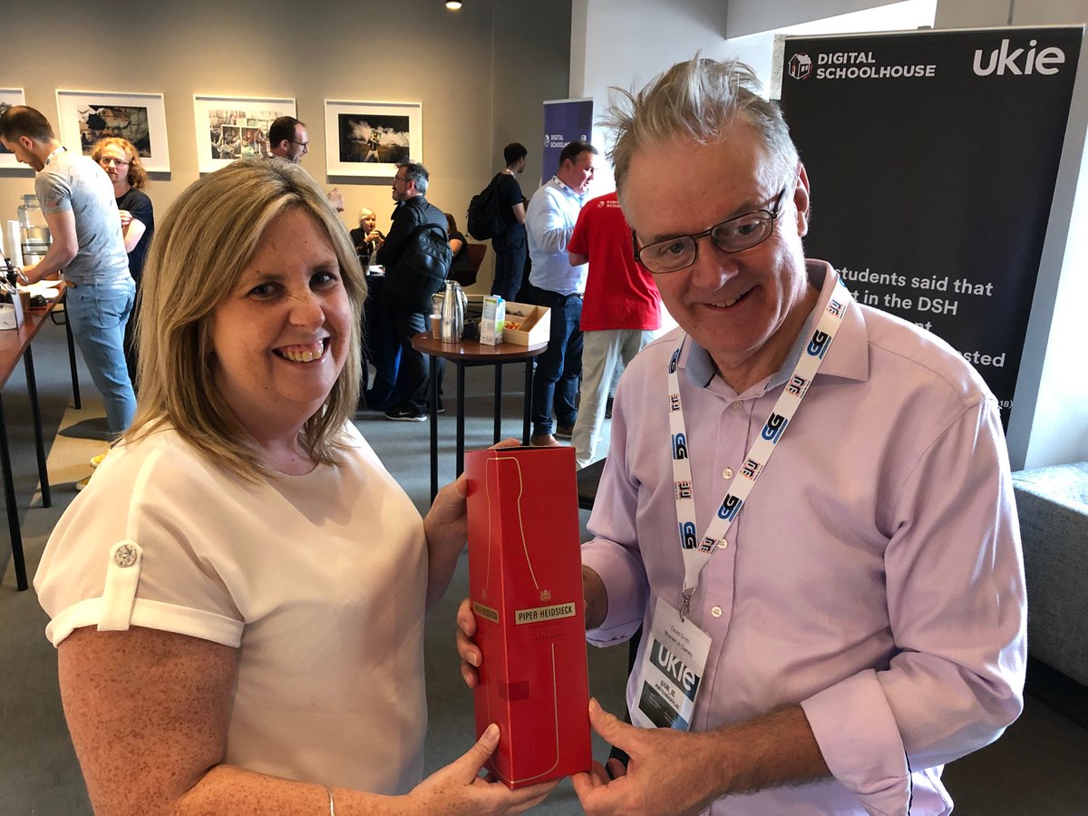 KaterRhodes's tweet photo. And the winner is David Smith from Women in Games @wigj 😀 @uk_ie members day @GAMESTECHuk @STechInsurance https://t.co/nylp6AIxDm