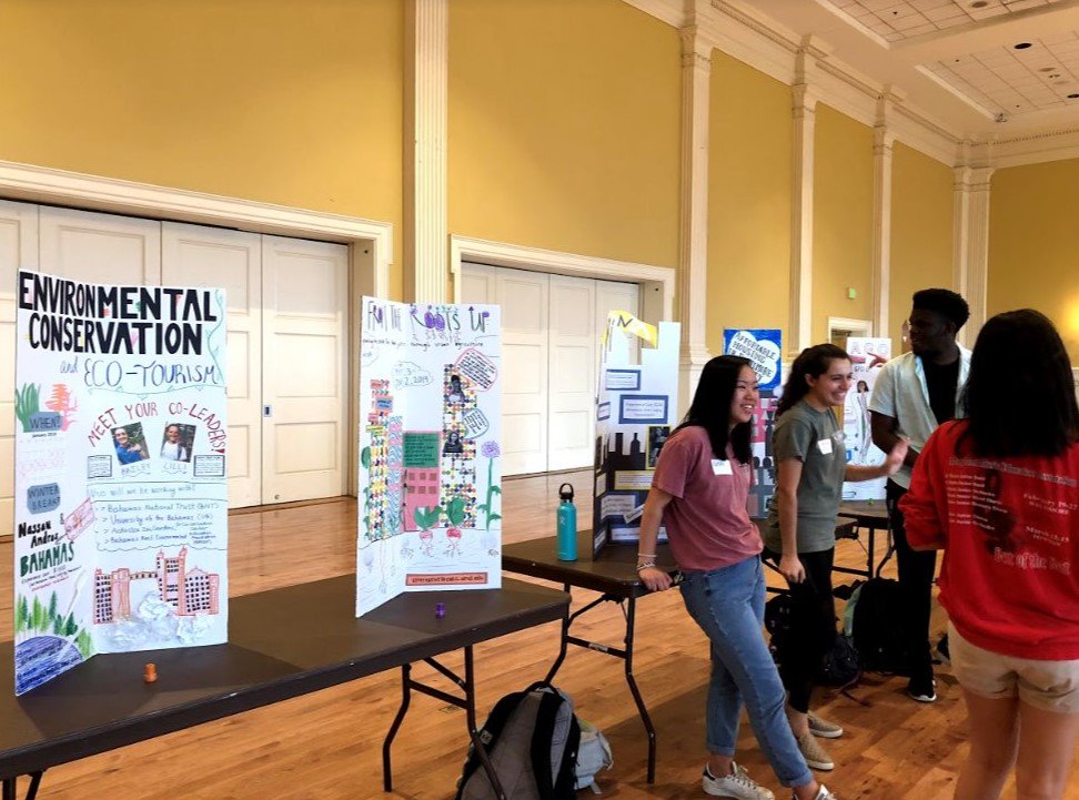 UMDAB's tweet photo. Tomorrow is our first Meet &amp; Greet of the semester from 4-5pm in Prince George's room in STAMP. Stop by for free kind bars and meet this year's experience leaders!
Tag a friend who should go on an AB experience this year! https://t.co/zTITqbijRC