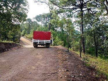 ConsejoFomento's tweet photo. #CONAFENayarit llegando a las zonas más lejanas del Estado, en esta ocasión entregando las Unidades de Aprendizaje Autónomo en La Sierra de la Yesca, Región Ixtlán del Rio.

#PorTiSoyCONAFE #EducaciónComunitaria https://t.co/J3UDX9Ht08