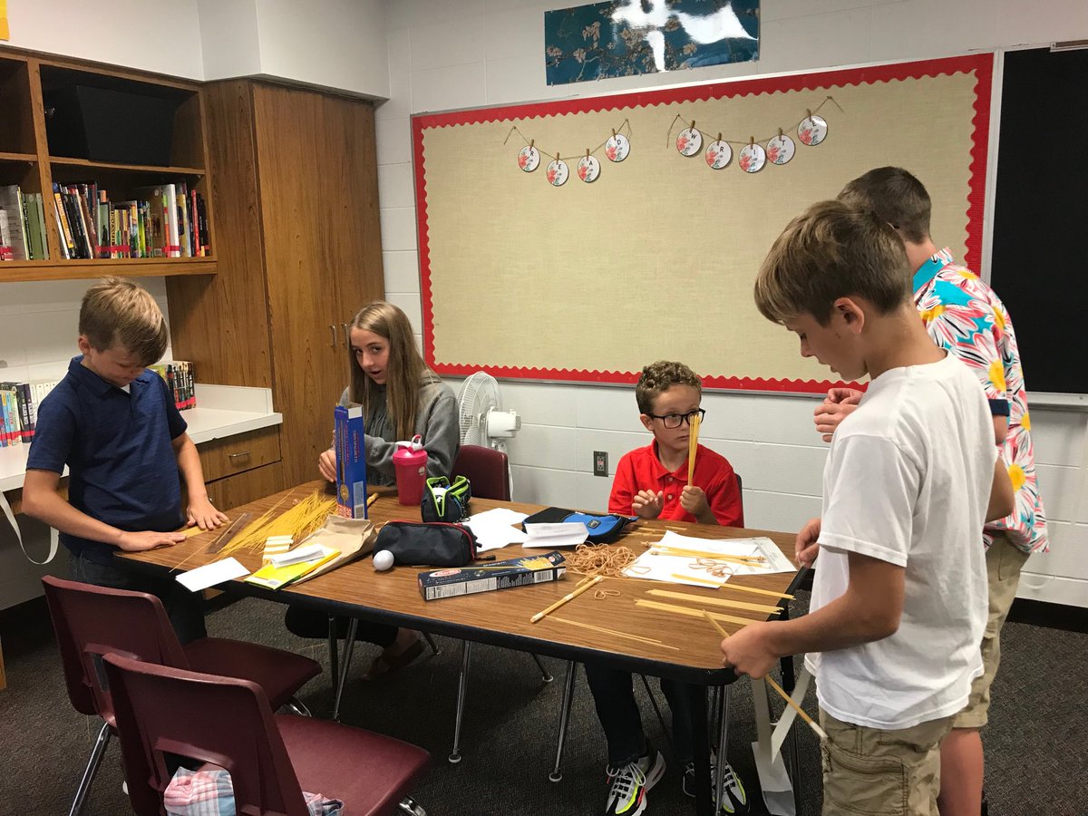 sararadk's tweet photo. Building spaghetti bridges #Infinity2019/2020 https://t.co/54bAc0fqnz