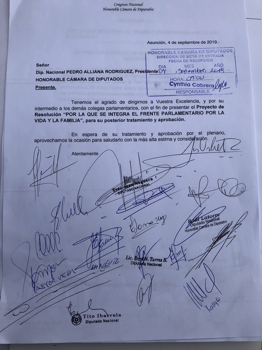 Presentamos sobre tablas y fue Aprobado por Unanimidad el proyecto que crea el “Frente Parlamentario por la Vida y la Familia”...
Para fortalecer nuestra lucha a favor de la Vida y la Familia paraguaya!