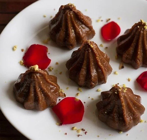 deepak123_kumar's tweet image. Easy Modak Recipes for Ganpati Festival #ganpati #chocolatemodaks #steamedmodak #ganeshafestival #Mumbai #modakrecipe #chocolatemodakrecipe 

buzzarenas.com/modak-recipes-…