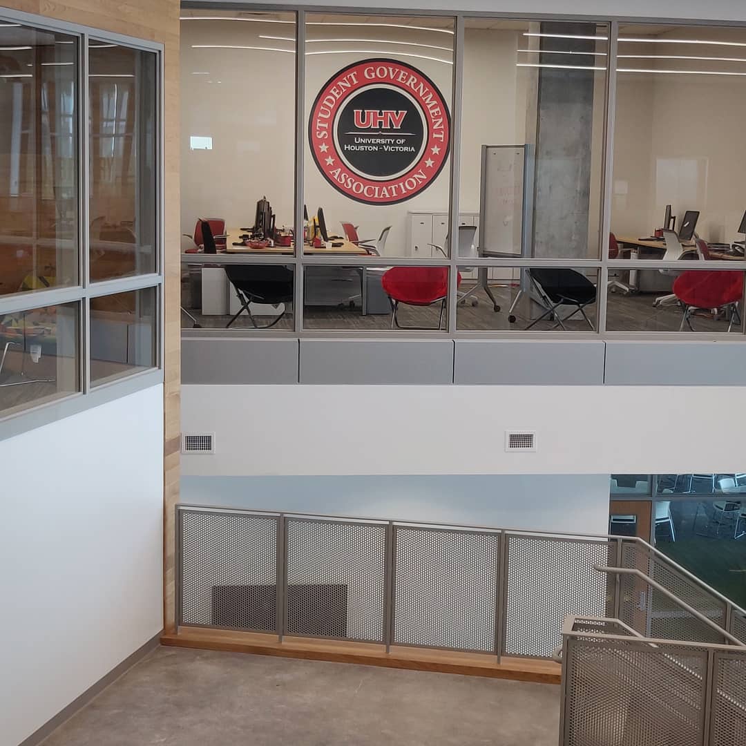 UHVInvolvement's tweet photo. Check out the most recent addition to the #UHVSGA office in the Center for Student Involvement! #UniversityCommons #UHV #JAXNATION #StudentCenter #Library https://t.co/qjTQMGSKYV