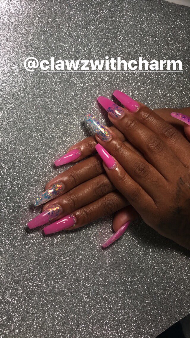 clawzwithcharm's tweet photo. I need nail models ladies‼️‼️ DM serious inquires only IG:@clawzwithcharm 📍DFW https://t.co/dmHKLVIPF7