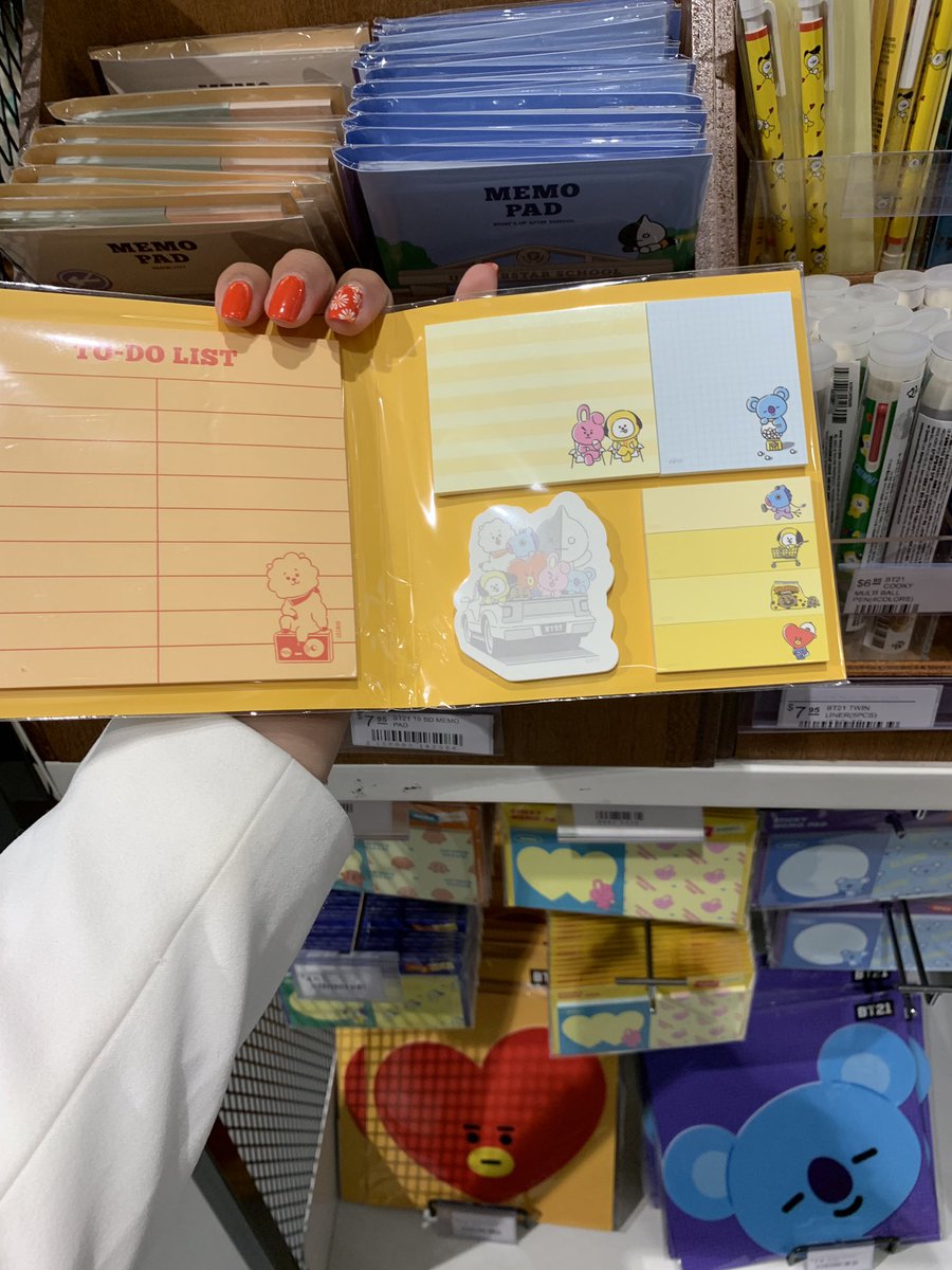 RMsMoonchildOT7's tweet photo. New goods at the line store! β€οΈπΈ
#BTS #LINEFriendsStore #BT21 #BT21_UNIVERSE #LINESTORENYC https://t.co/XfFZJdKNj8
