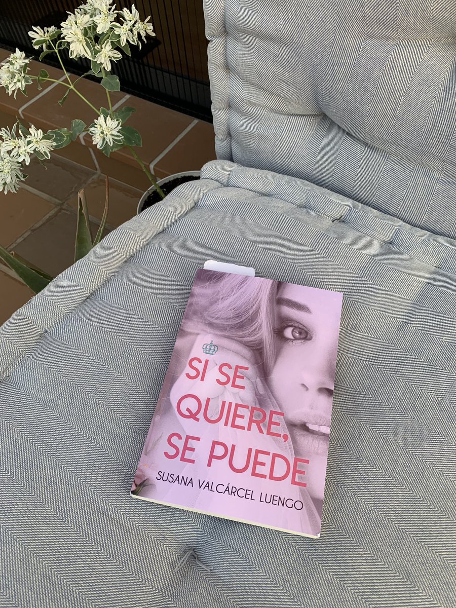 MonicaMoralesGi's tweet photo. #sisequieresepuede me ha llegado hoy y no puedo parar de leerlo. Me encanta 😍 @susana8802 https://t.co/nIuoQUdLkN