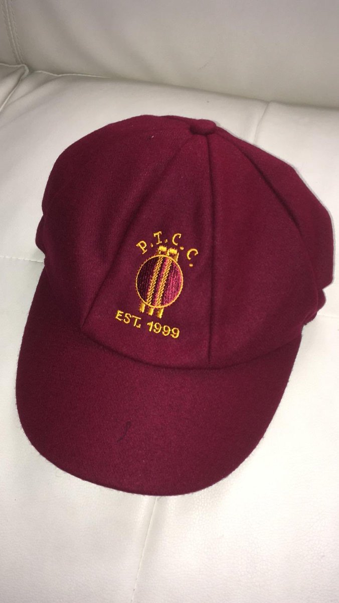 perthtamilcc's tweet photo. Baggy Caps 🧢 are here!!! 😮Feeling the urge to play already? we are looking for new players to join us this season. #ptcc1920 #baggymaroon 
@tweetperth @Perth_Today 
To Join contact us via PM or leave a message on our FB page https://t.co/cuOZXzTggY https://t.co/R4qru7Wd4v