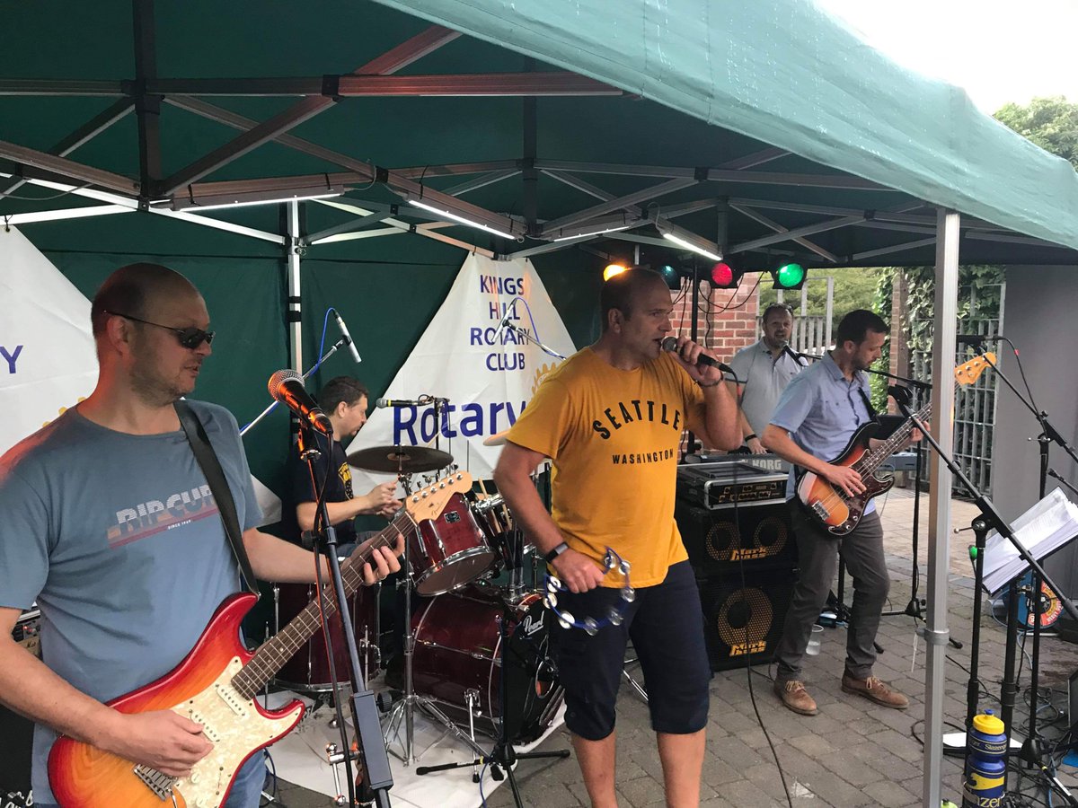 solidstatebnd's tweet image. Great gig @Spitfire1698  #KingsHill for the @RotaryKingsHill  Charity Beer &amp;amp; Cider Festival, last weekend. Great to see so many people there! If you're looking for a #liveband for your #party or #christmas, get in touch! #tunbridgewells #maidstone #music