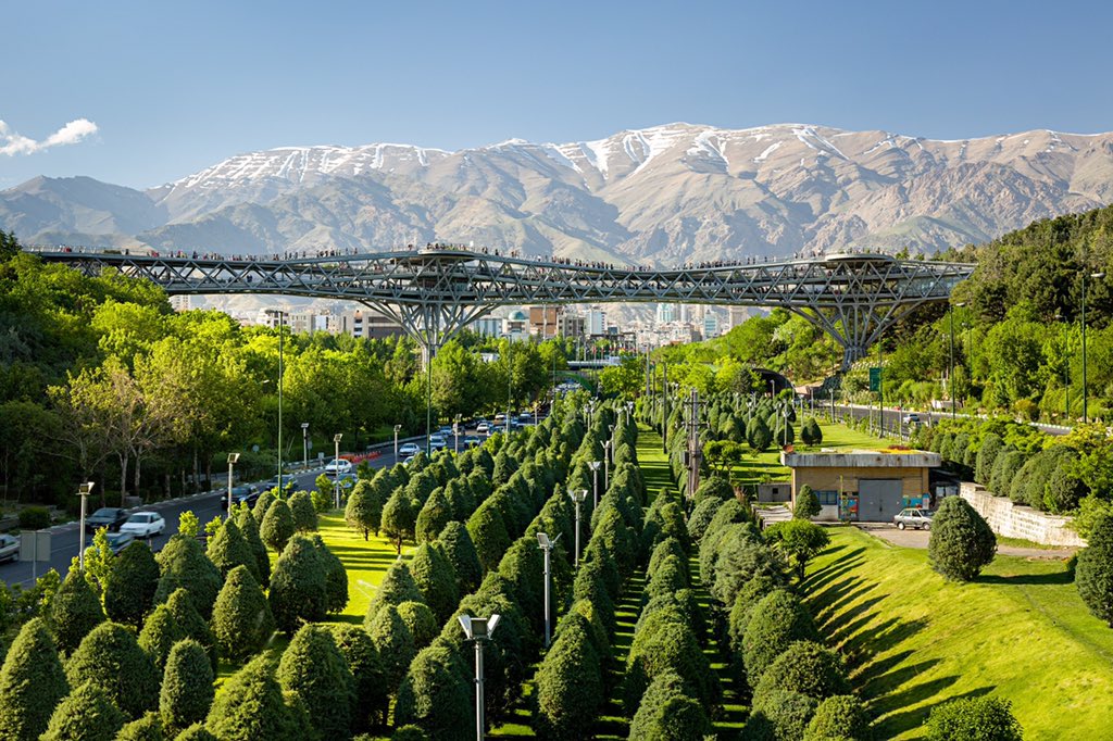 TurquoiseDomes's tweet photo. Tabiat bridge, beautiful Tehran province.
.
#Tourism #Trip #Travel #Traveling #InstaTravel #Adventure #Explore #Hiking #Nature #Iran #ITB #이란 #여행 #modern #moderntehran #modernlife #tehran #tehranpic #tehrancity https://t.co/YfNsyNQeVS