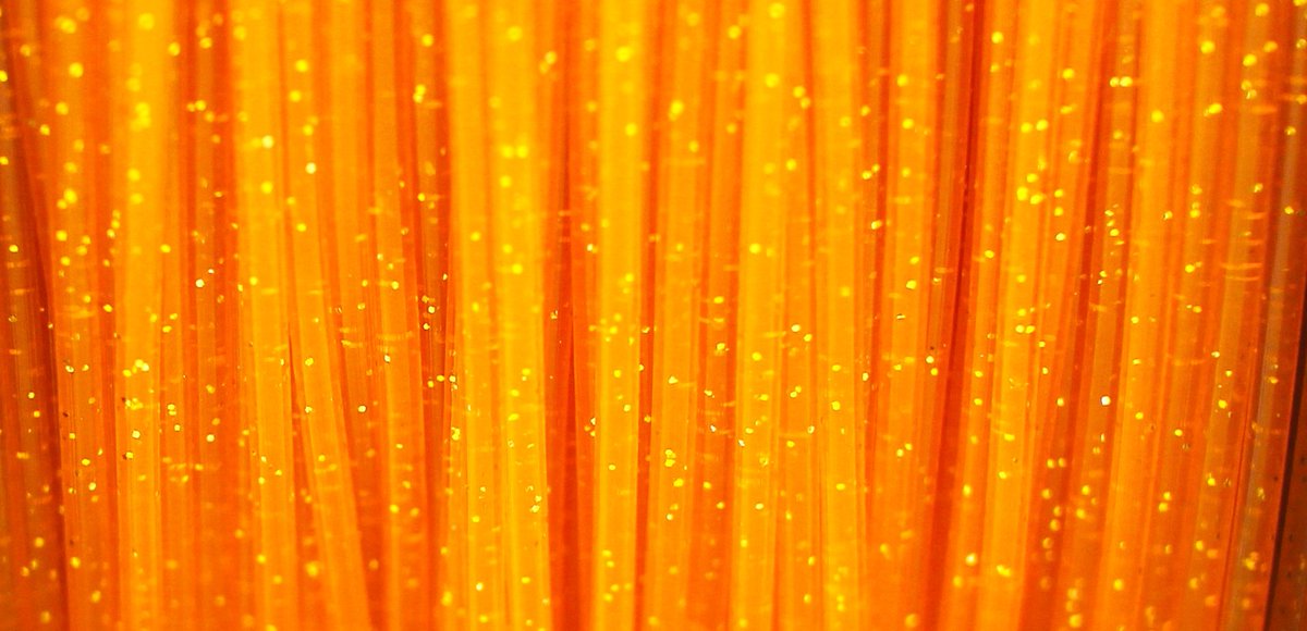 Plas3D's tweet image. We&apos;ve got all 4! ✨✨ Cherry Sparkle, NightSky Black, Stardust Blue 🌟, Sunrise Glimmer 
#plas3d #filament #glitter #sparkle #CherrySparkle #NightSky #Stardust #SunriseGlimmer