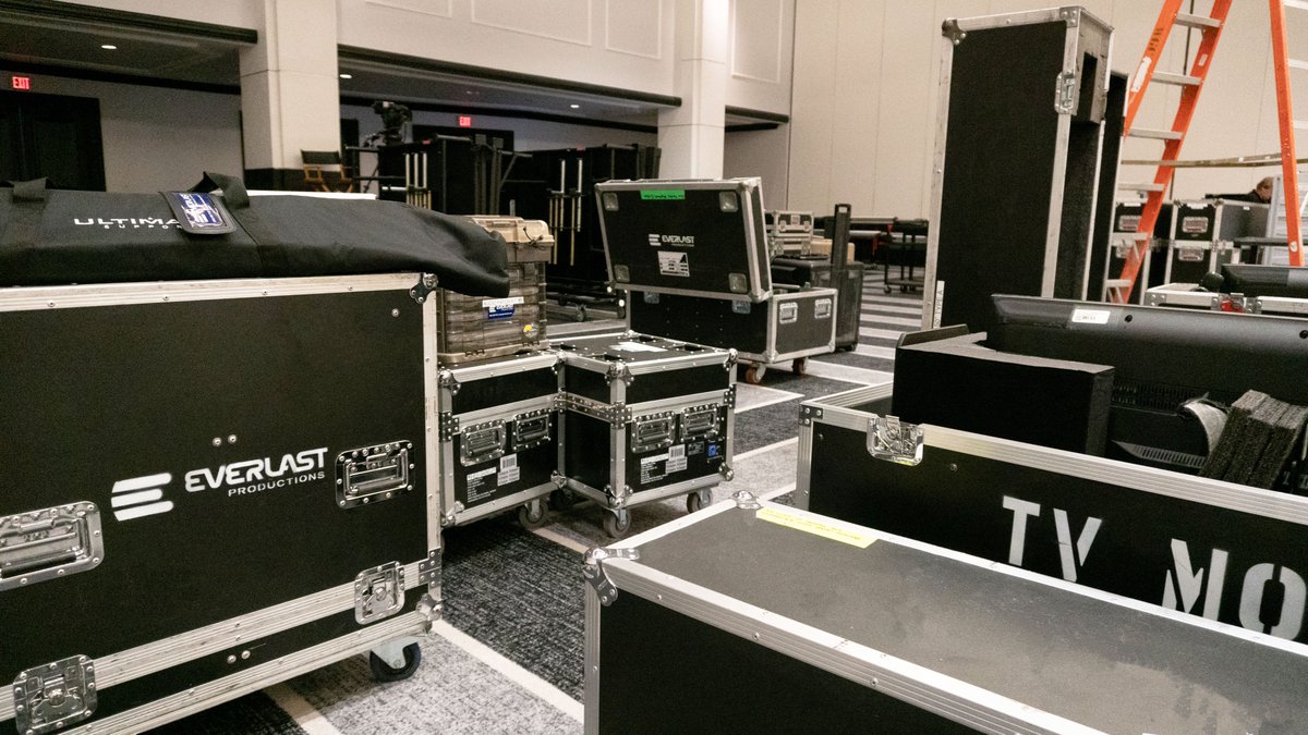 “Determination is nothing without dedication and hard work.”- Eshraq Jiad 

No matter the event, no matter the size, we are dedicated to producing outstanding results.
#teameverlast