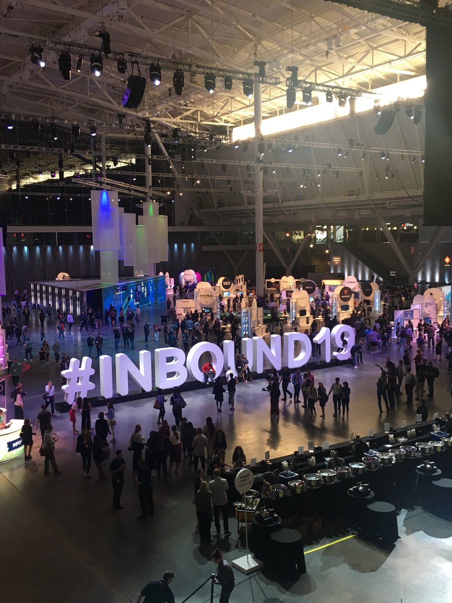 CambridgeIntel's tweet photo. Everyone at Cambridge Intelligence gets 5 days a year to learn something new. Gizem, our digital campaigns manager, swapped Cambridge for Boston, MA, this week for #inbound19. And she's promised to bring back candy, chocolate and swag 👍 https://t.co/N06DDy7LxP